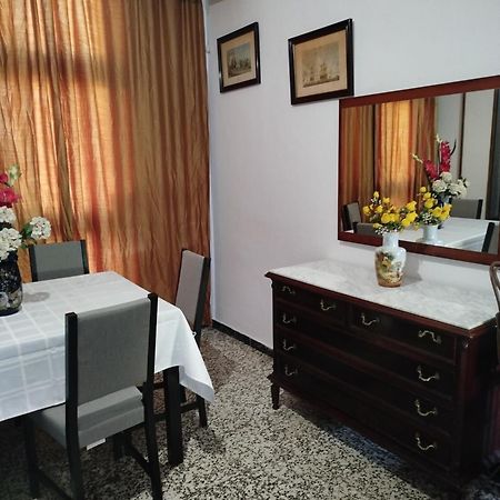 Apartamento Acogedor Sevilla Exteriör bild